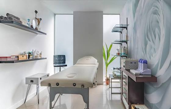 Cómo conseguir clientes para un spa o cabina estética: estrategias que funcionan